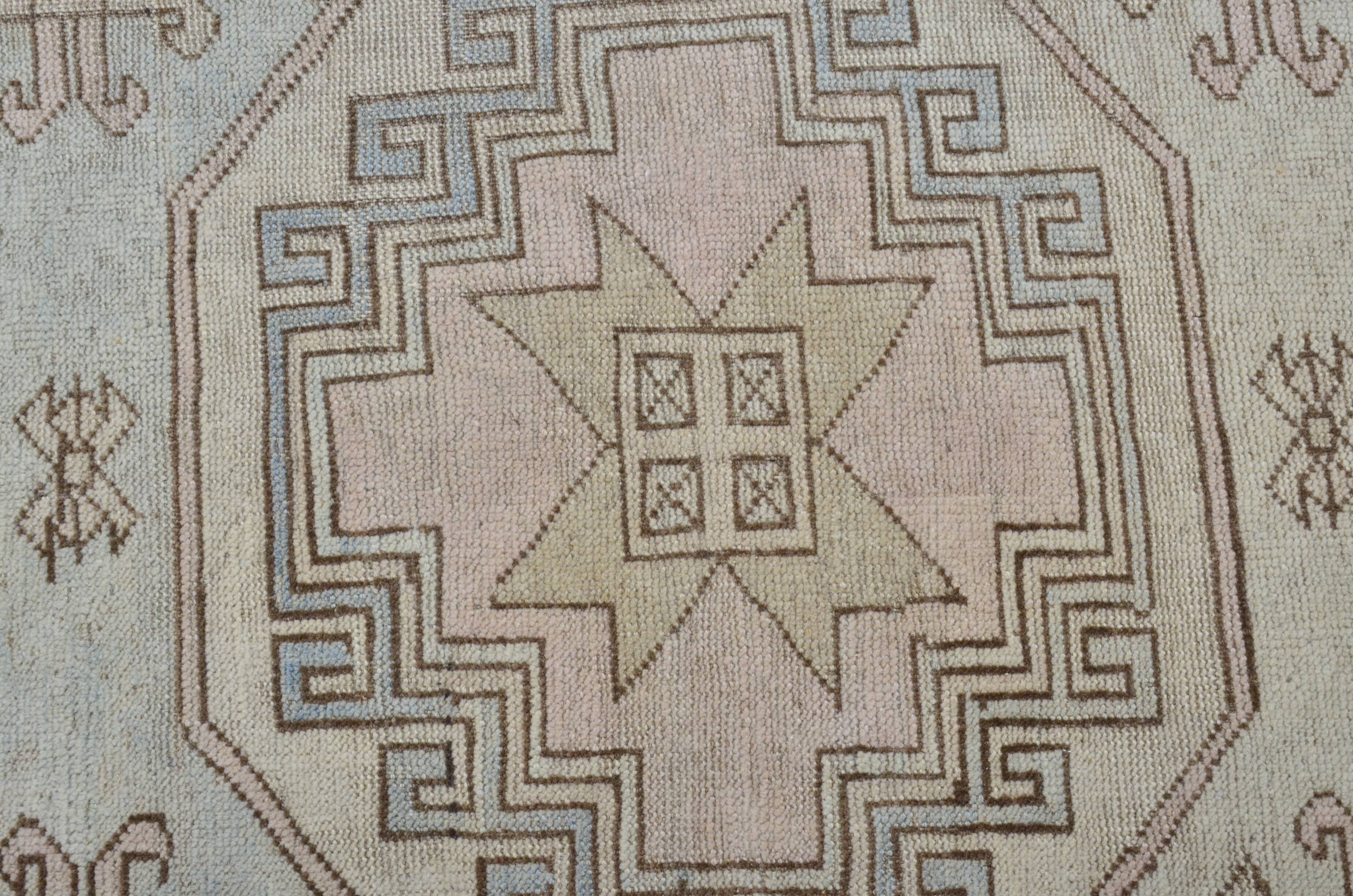 Anatolian Oushak wool rug, reference 3558