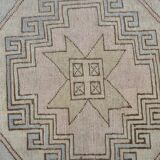 Anatolian Oushak wool rug, reference 3558