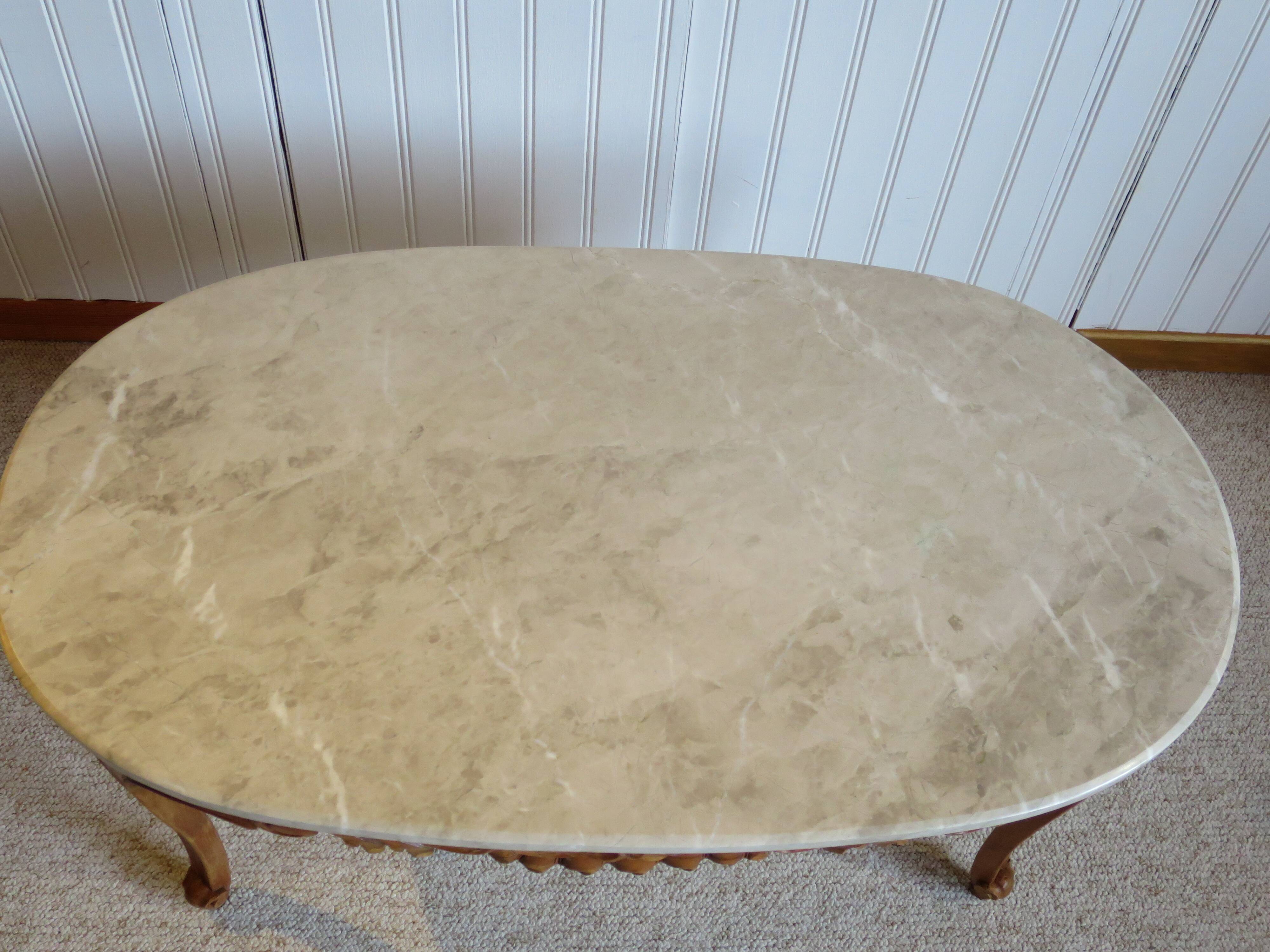 Oval coffee table - carved wood - white veined marble - Regency / Louis XV style