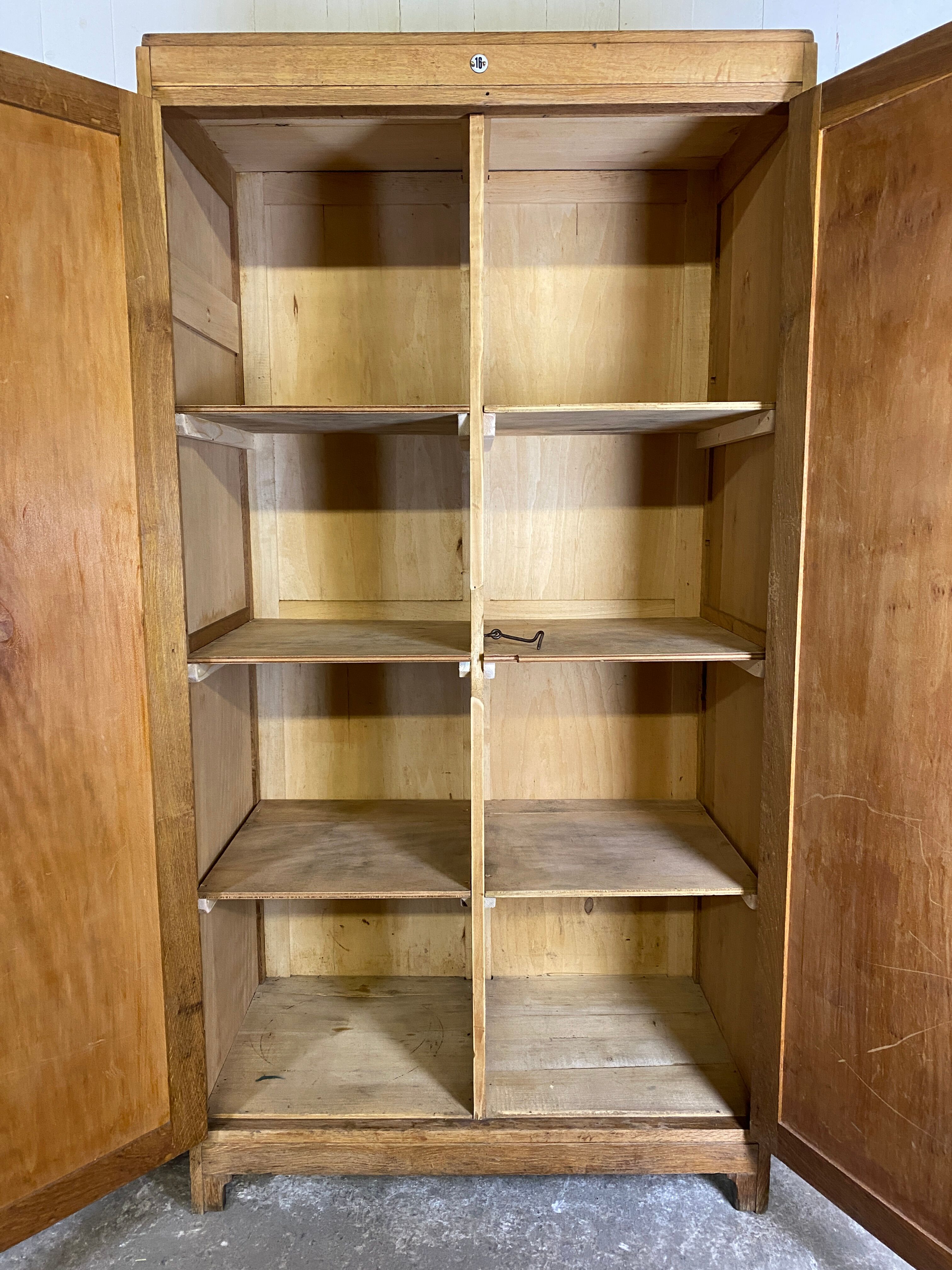 Parisian wardrobe raw oak