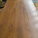 Scandinavian dining table with two extensions