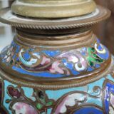 Vase mounted in lamp