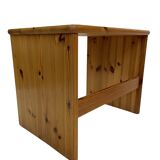 Vintage pine wood nesting tables  mimiset side tables set of 3