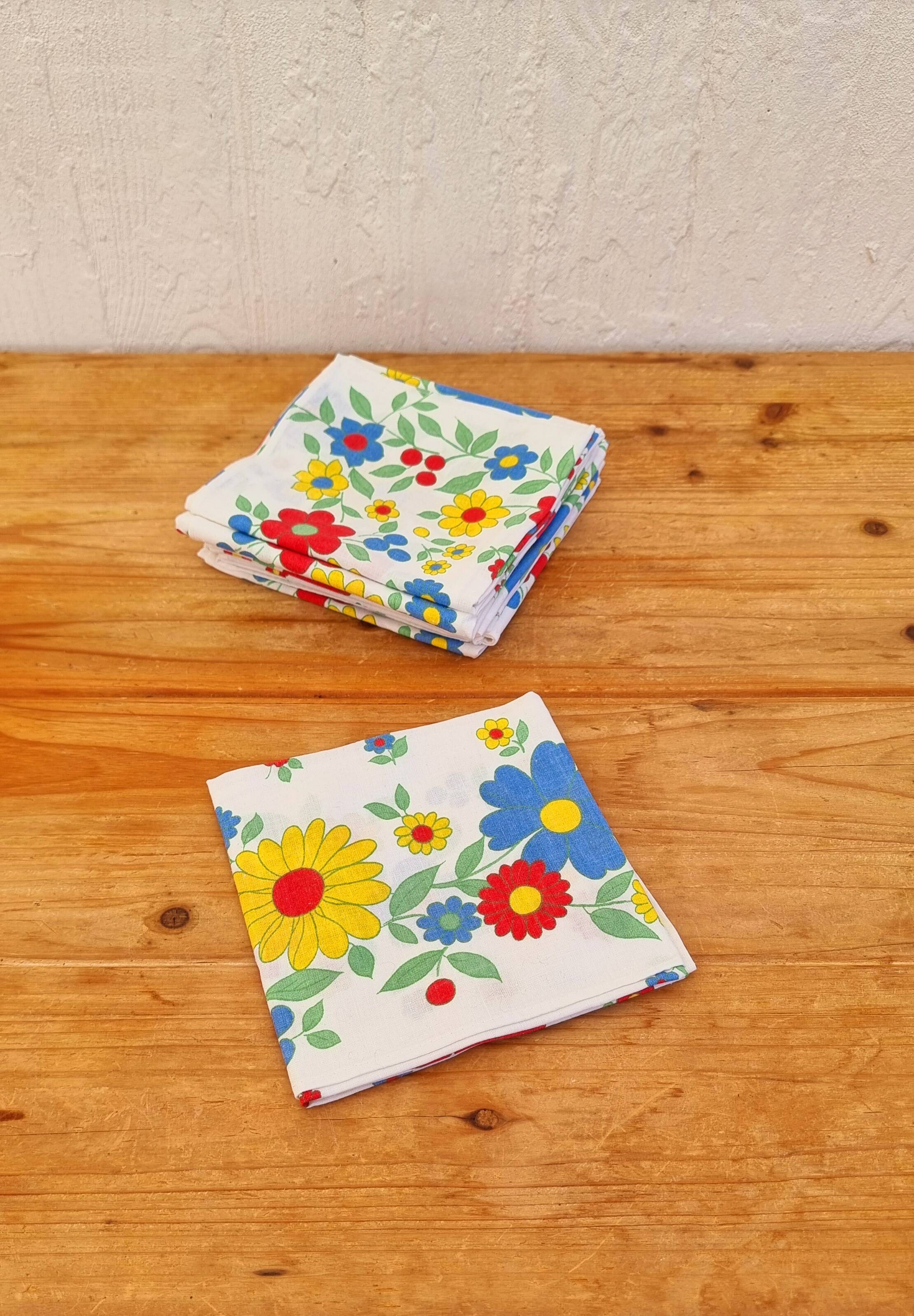 Lot de 8 serviettes de table à fleurs vintage