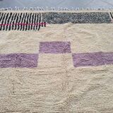 Handmade natural wool Berber rug size 1.5/2.5 m