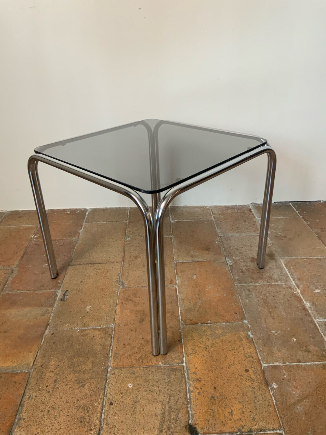 Design coffee table 70