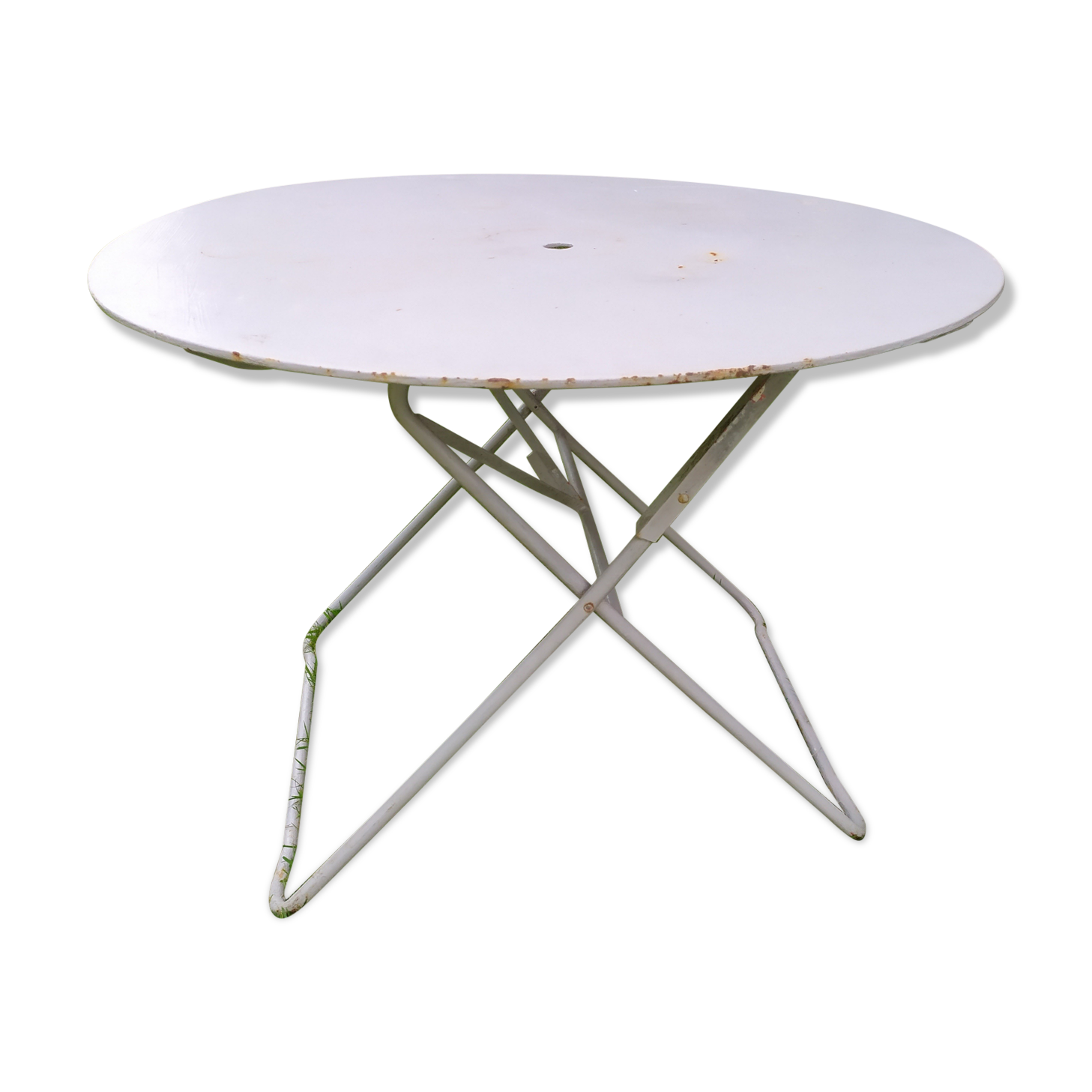 Iron garden table