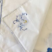 6 embroidered percal napkins, 28 cm