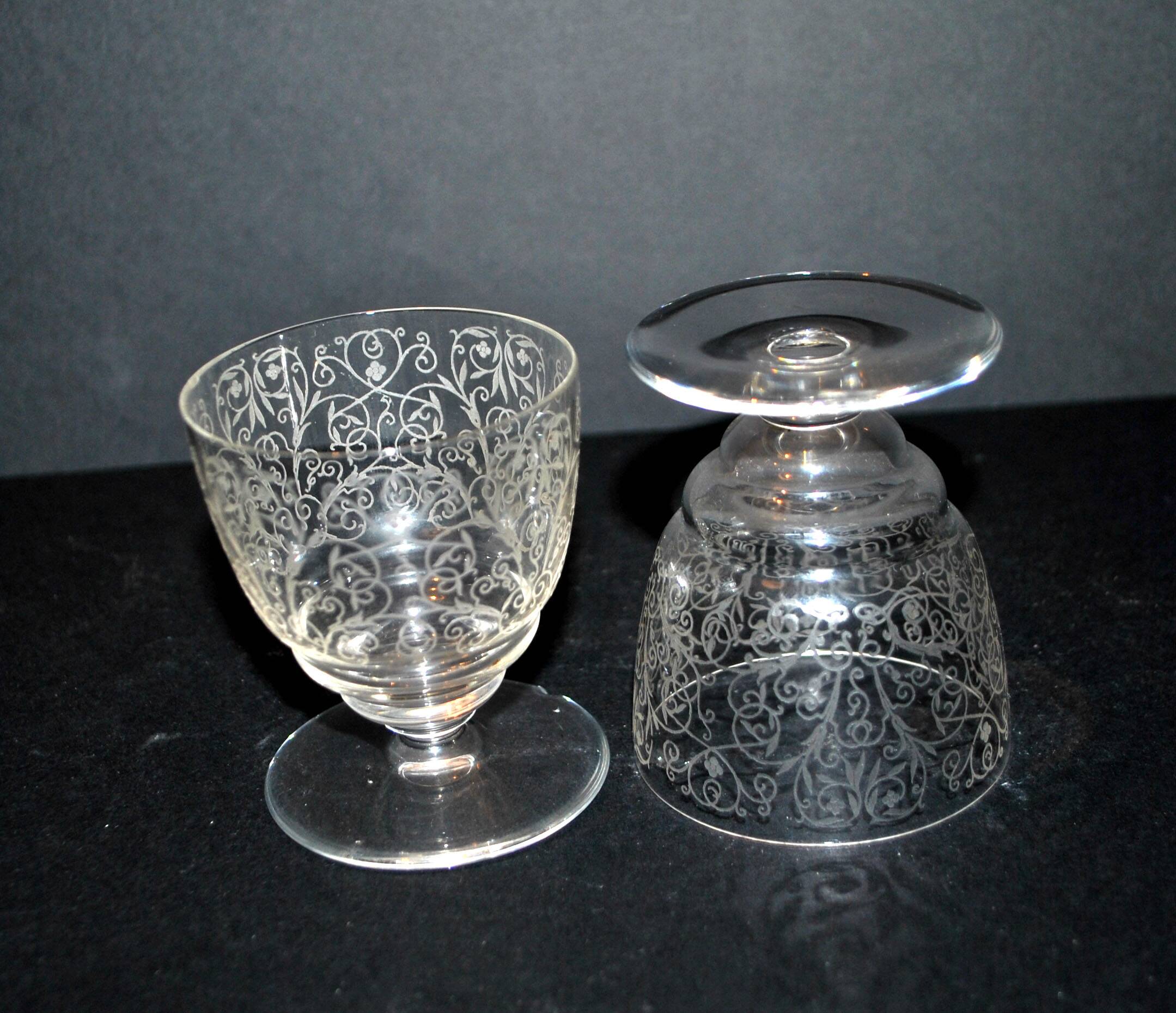 Set of 2 lulli crystal liqueur glasses signed baccarat art déco arabesque