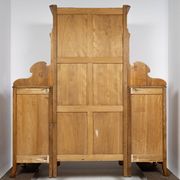 Large Art Nouveau linen cupboard in oak and mirror - 1900-1920