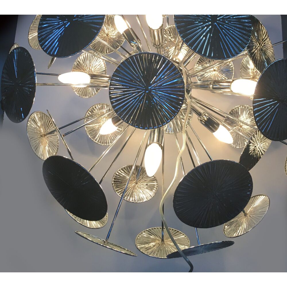 Small water-lily brass sputnik chandelier