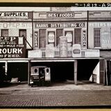 Walker Evans “Entrepôts Publicitaires au Bord de l’Eau, Louisiane"1938