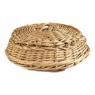 Wicker box