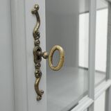 Display case made of oak wood