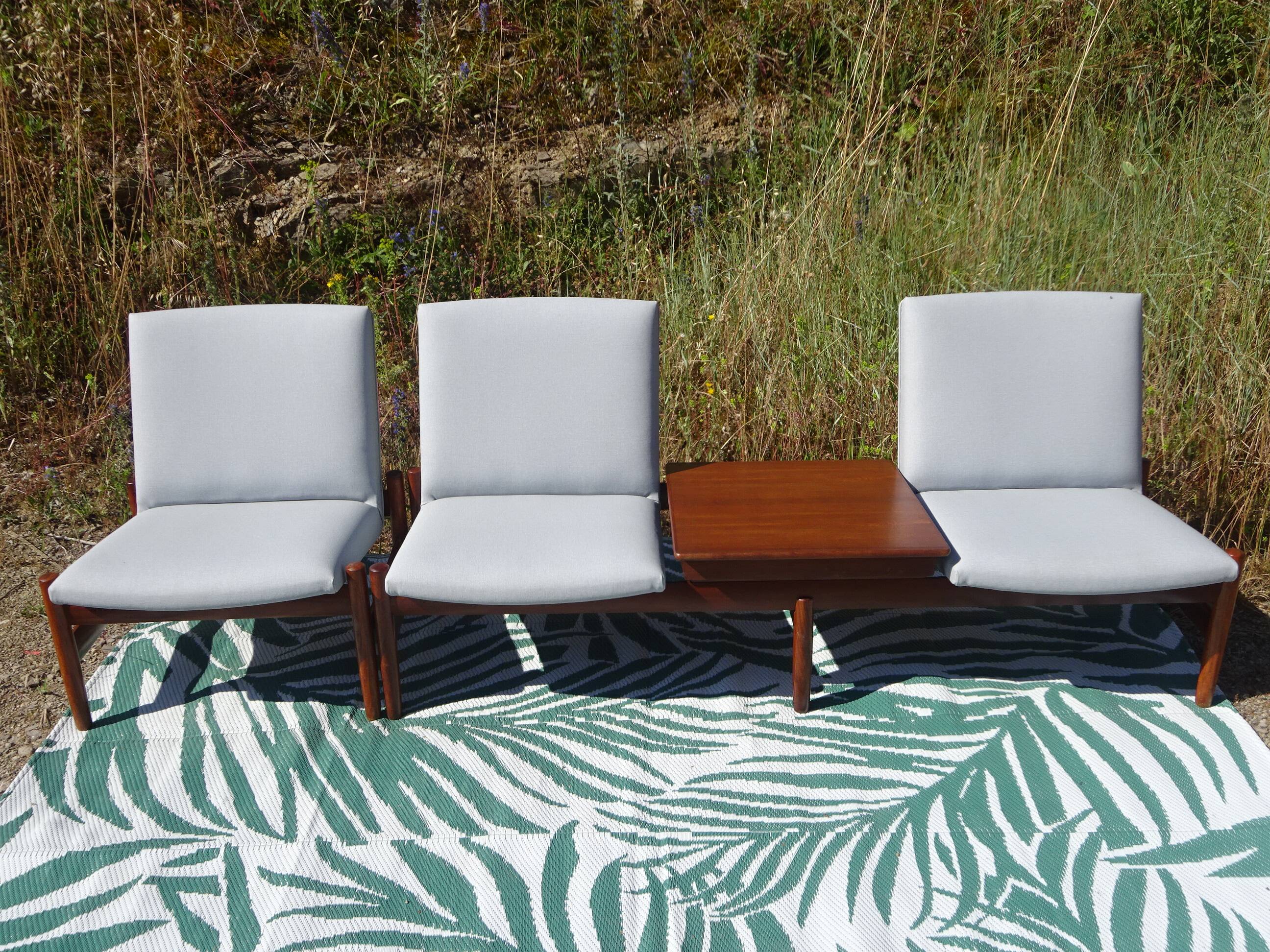 Modular 3-seater sofa + a teak coffee table by Karl SØrlie & SØnner