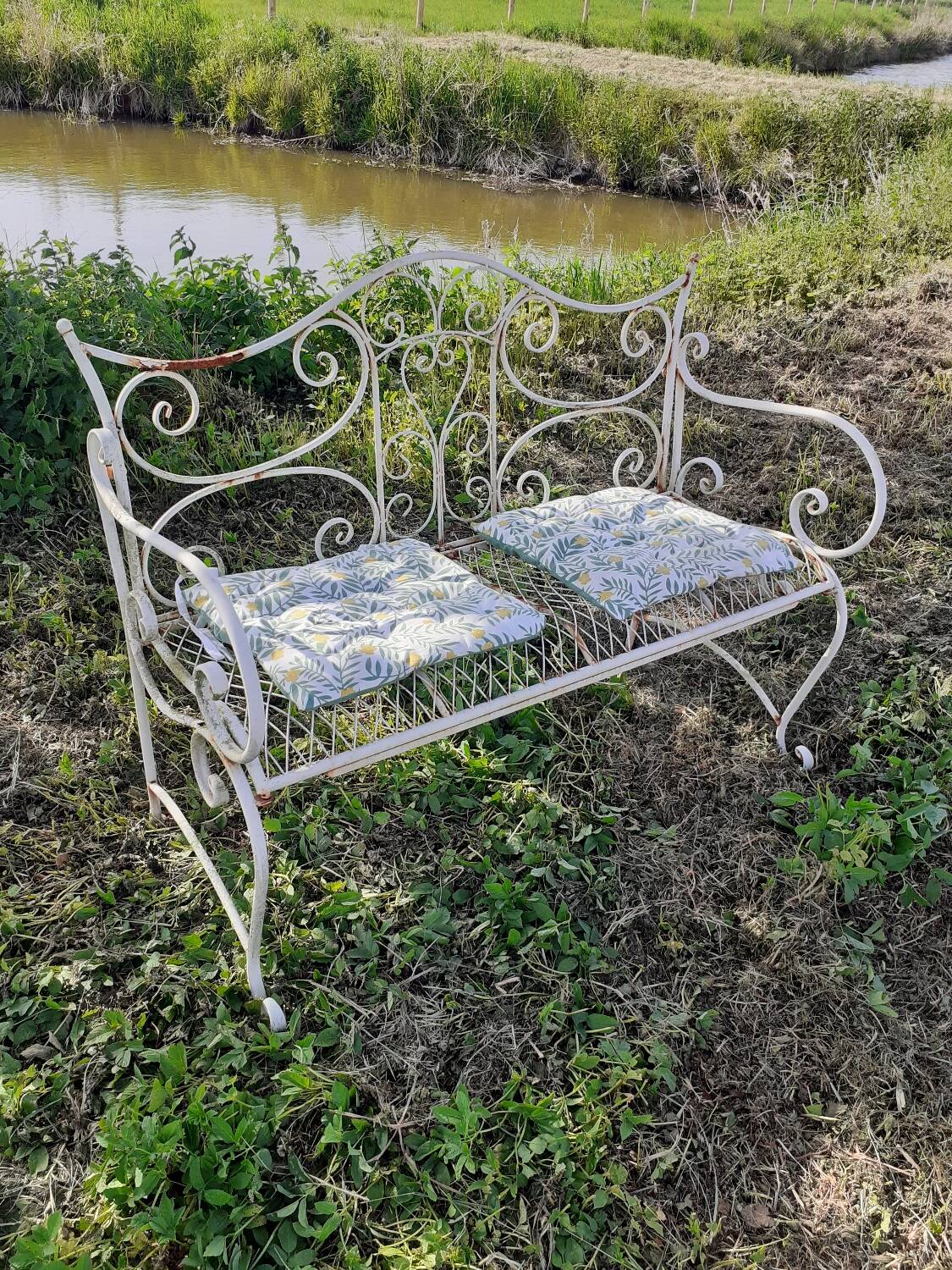 Old bench