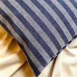 Coussin en jeans rayé 40 cm