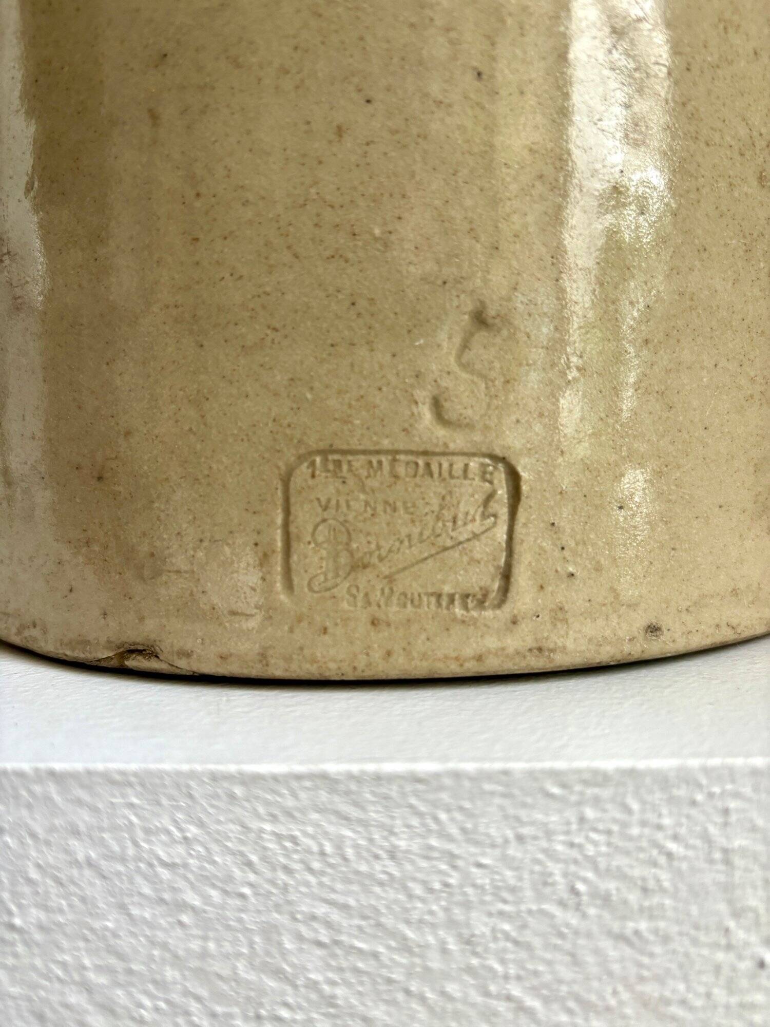 Beige glazed stoneware mustard pot n°1