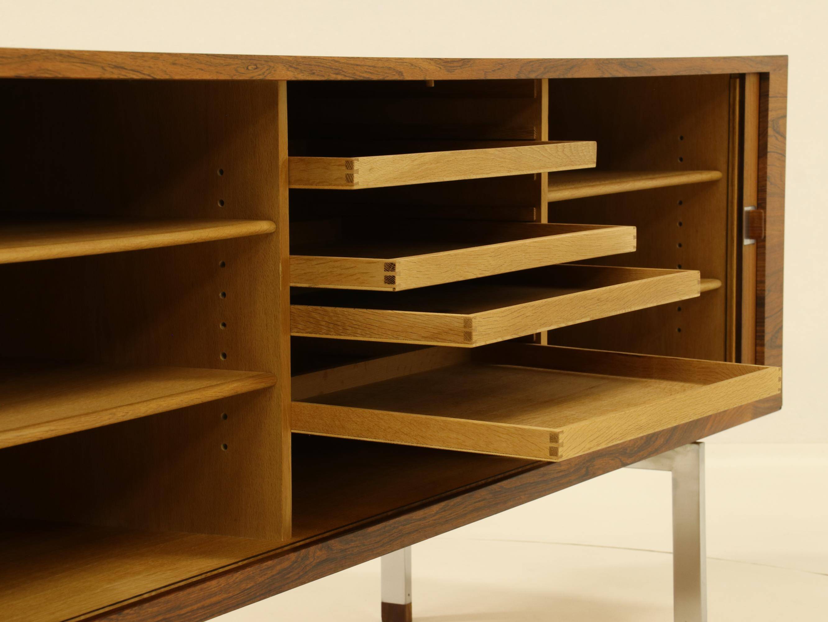 Sideboard Model RY 25 President in Rosewood by Hans Wegner, Denmark, 1960s