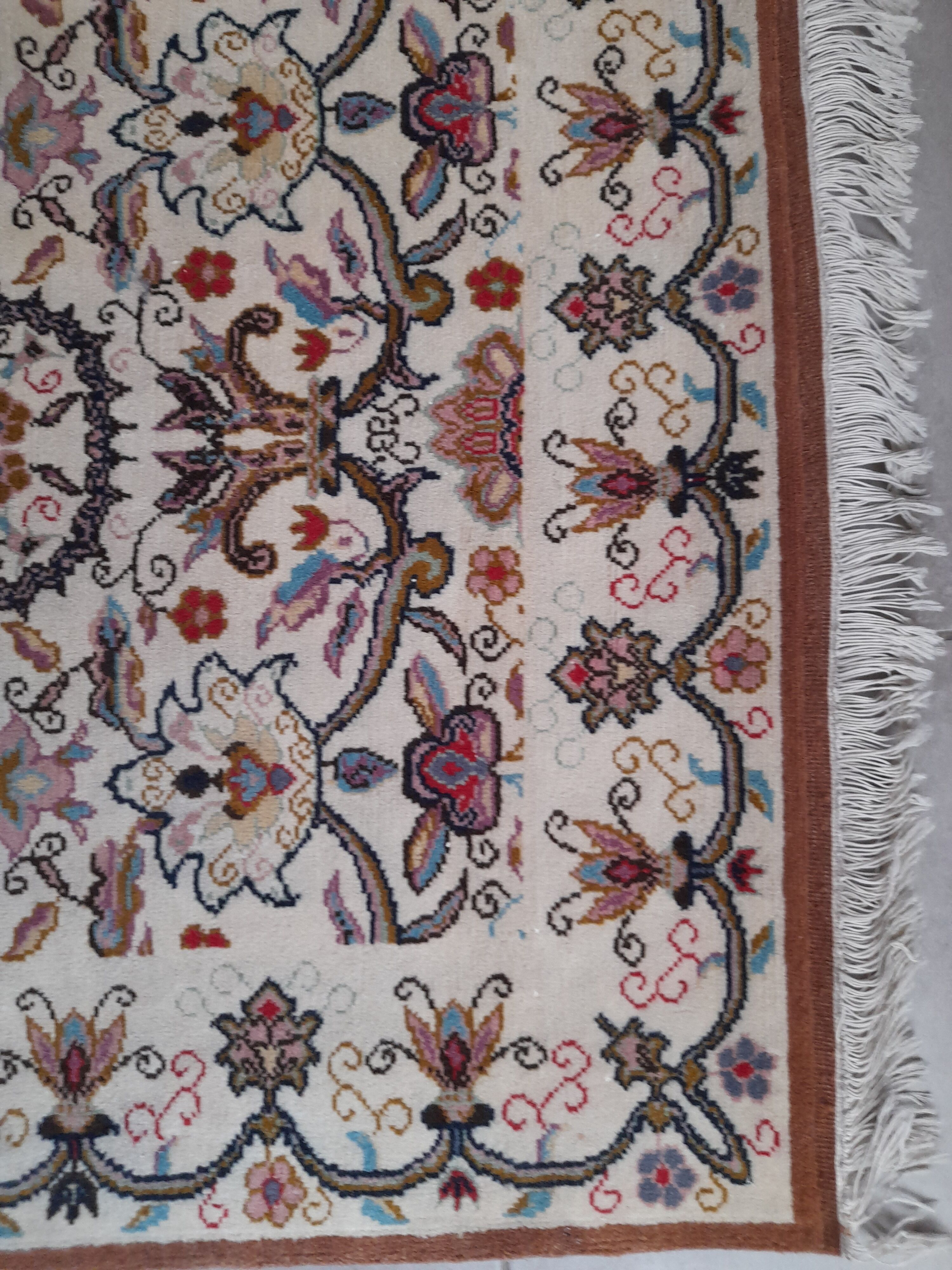 Handmade rug 170x240 cm