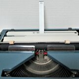 Typewriter erika 40 blue and white 70s made in germany