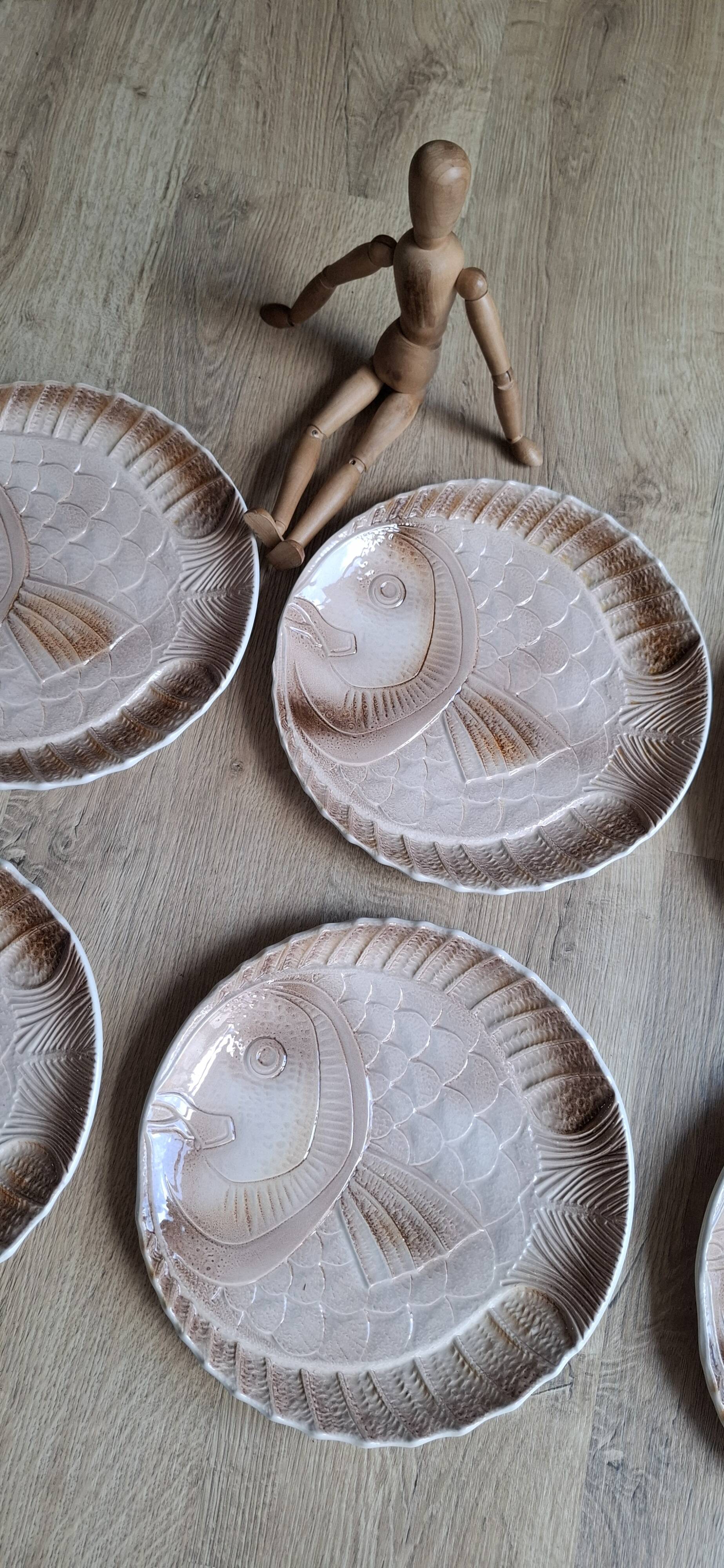 Set of 6 Sarreguemines fish plates