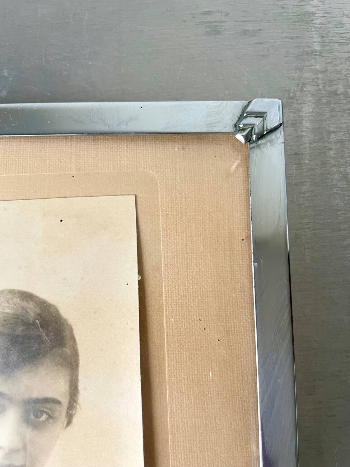 Art deco silver colored  metal frame  20.5  cm x 15.5 cm convex glass