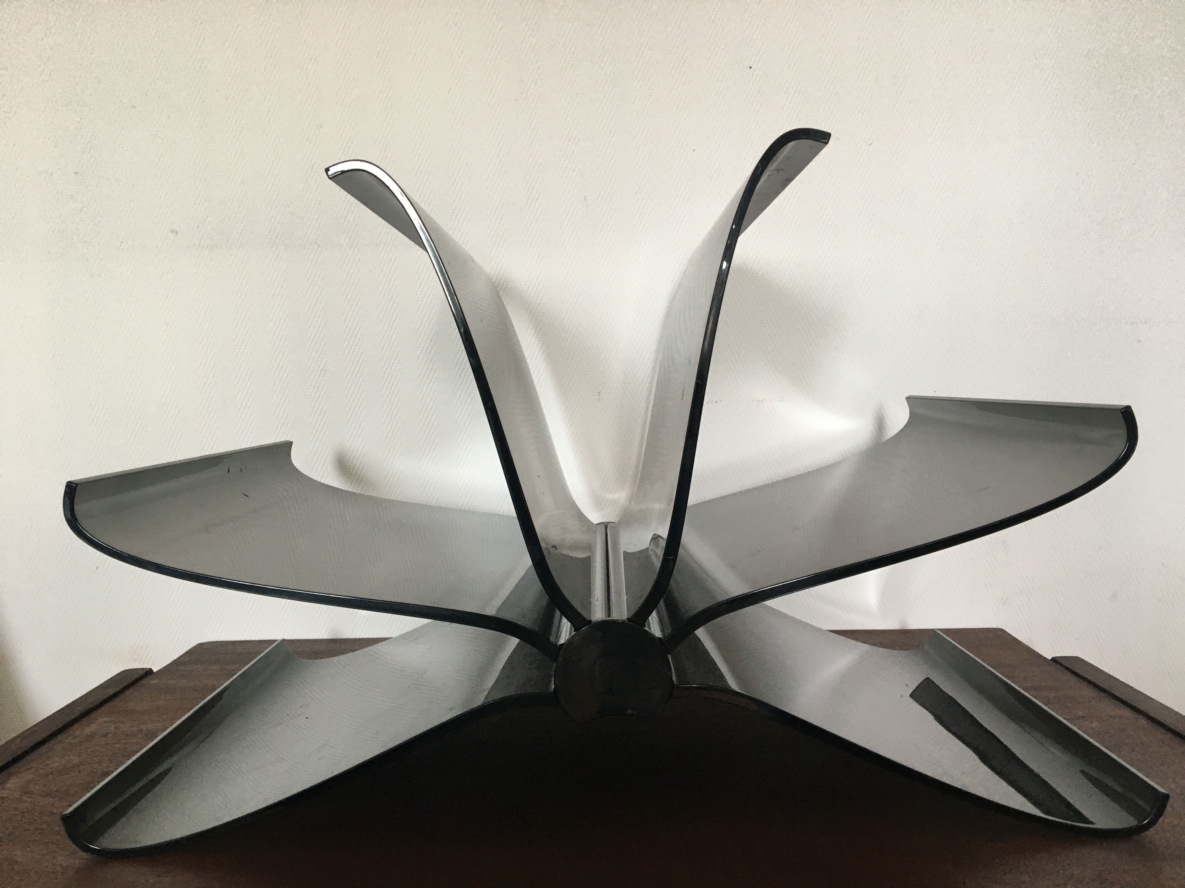 Kartell magazine holder