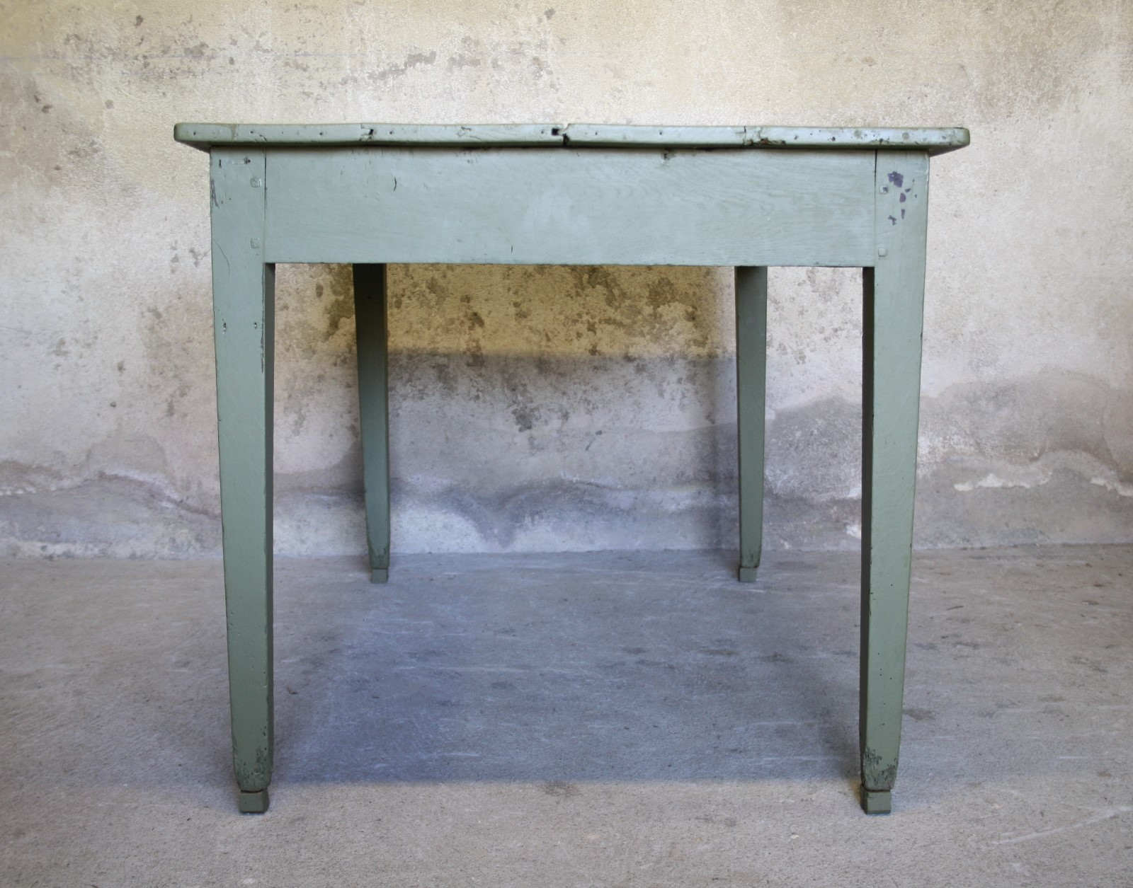 Table de ferme verte