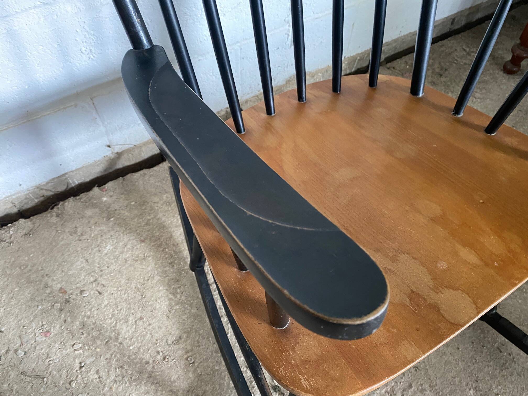 Rocking chair Scandinavian design attributed to Inge Andersson vintage 1960