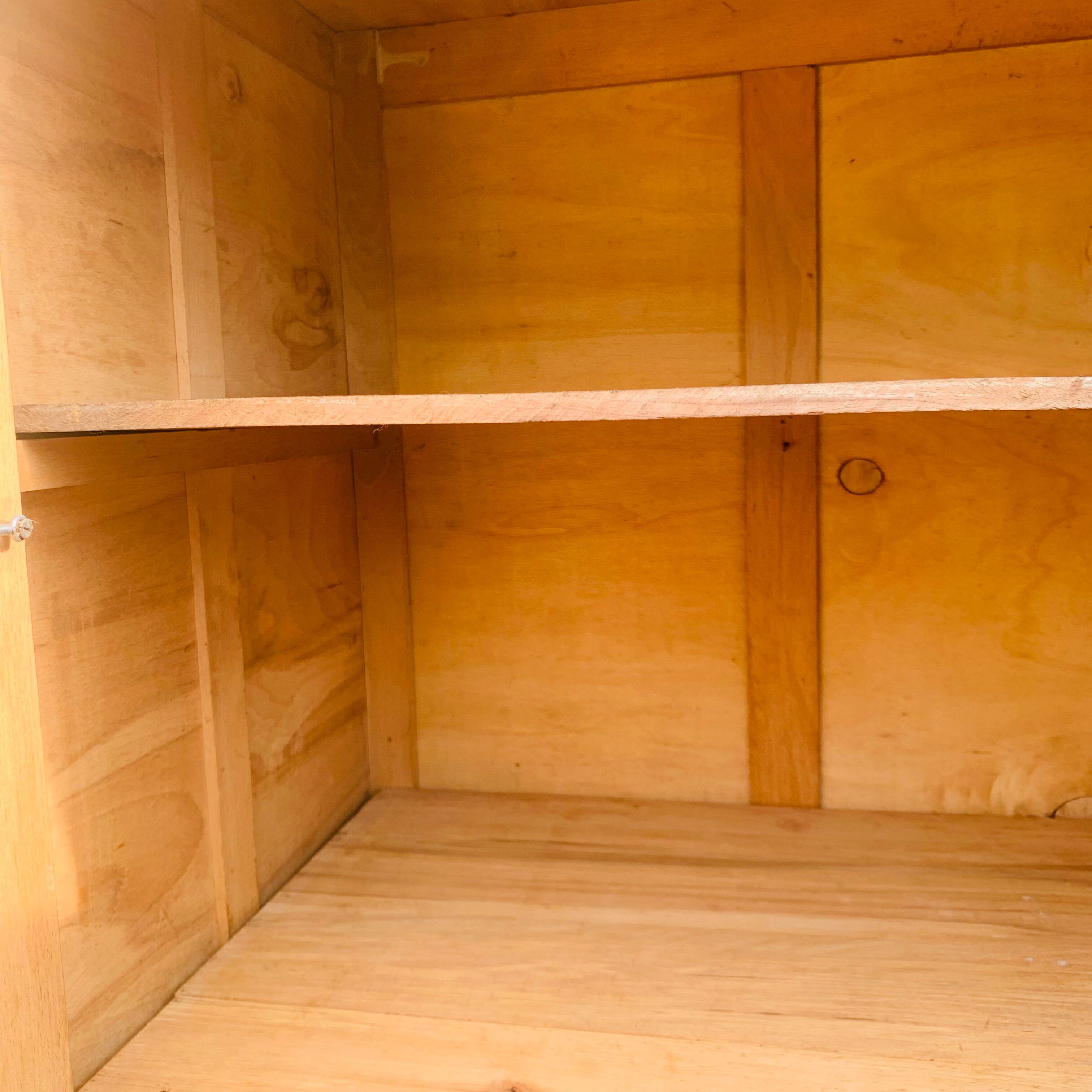 Brown Parisian wardrobe