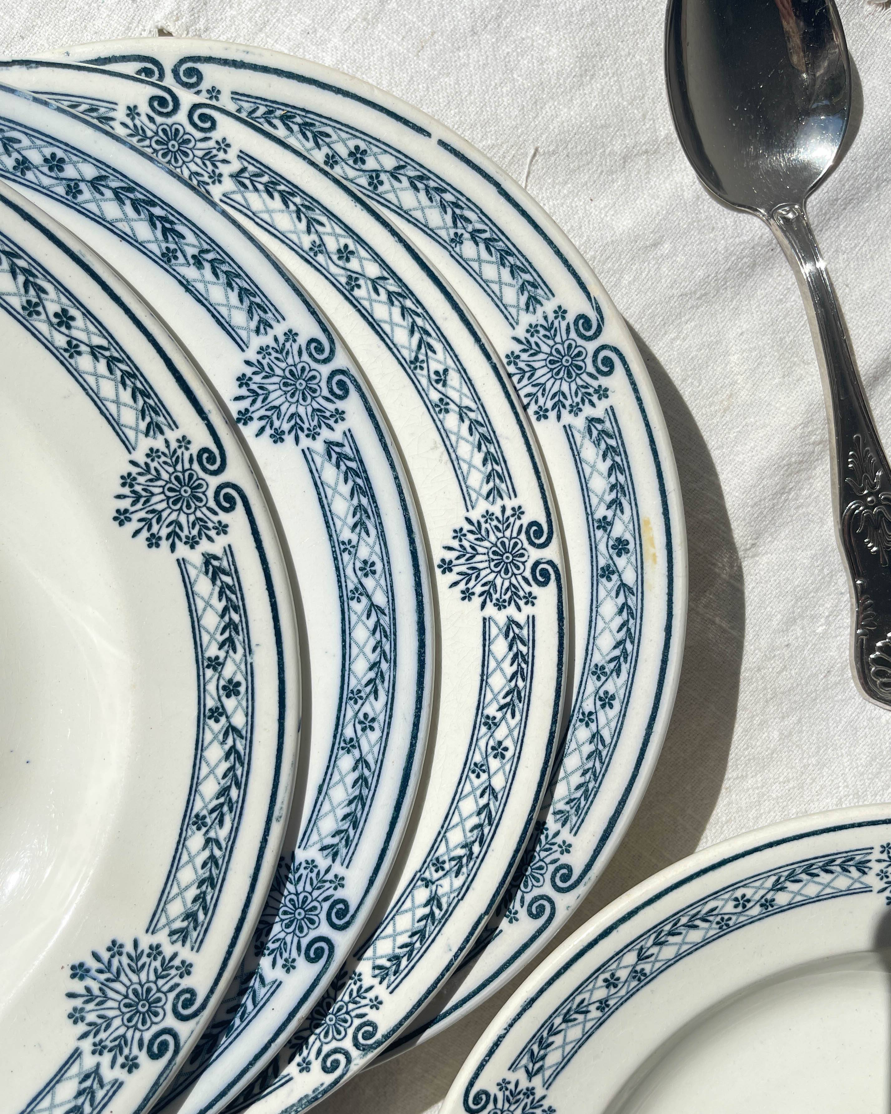 5 Deep plates in blue ironstone Salins, Arbois Ennege model