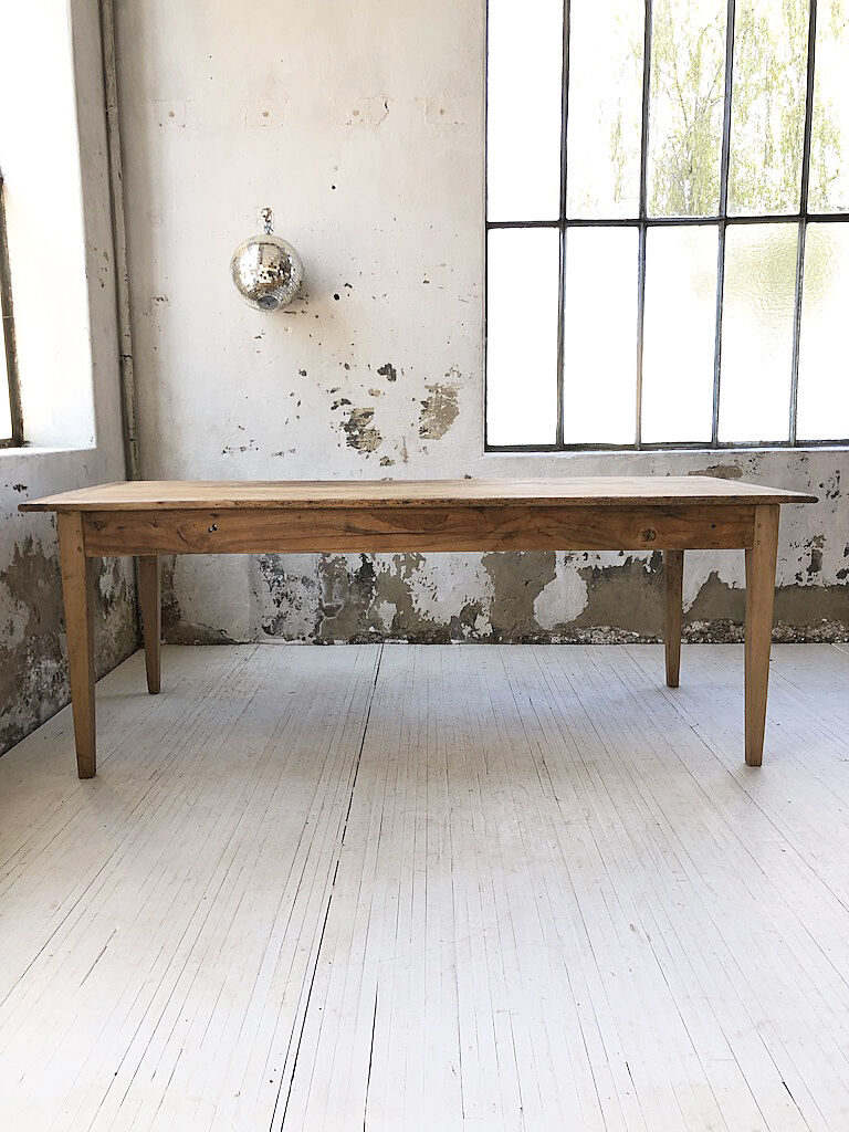 Oak farm table