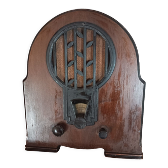 Vintage radio