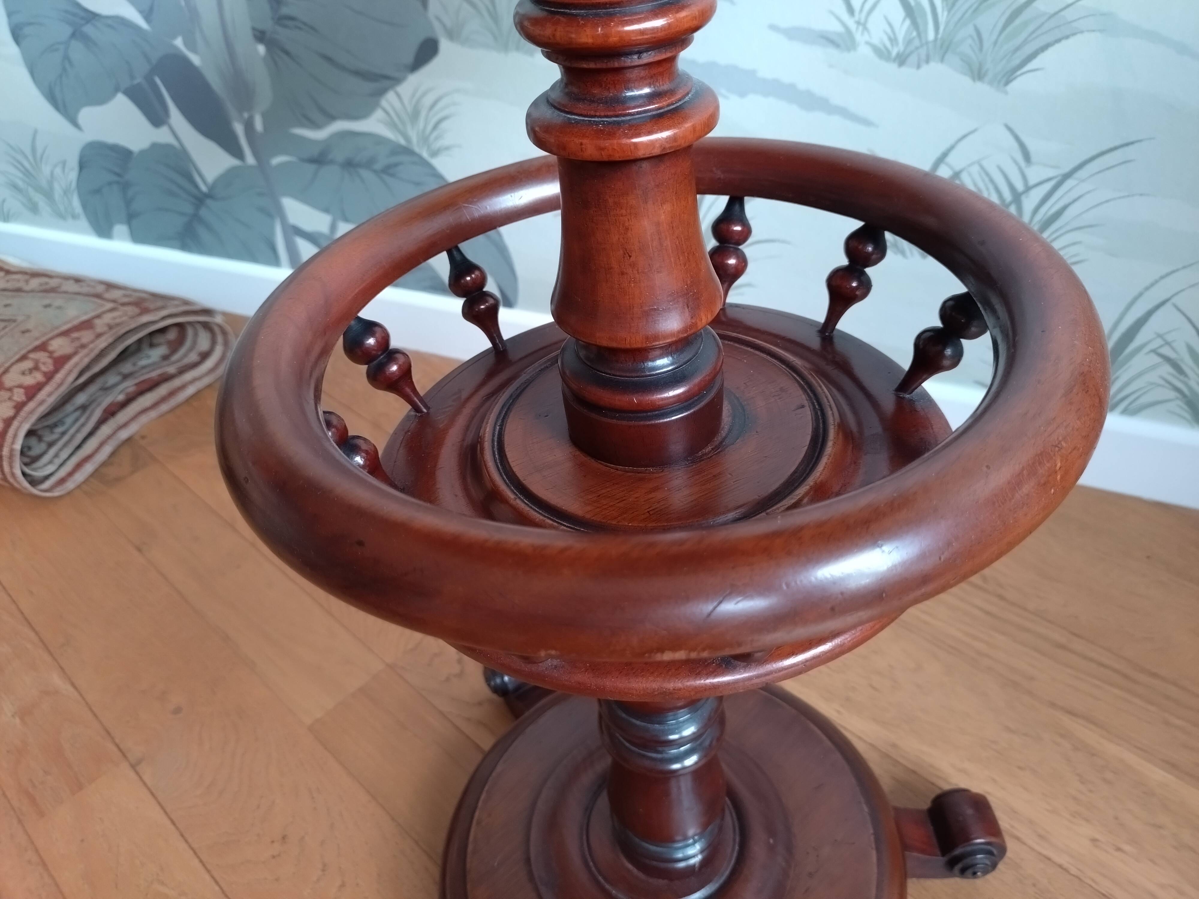 Round side table