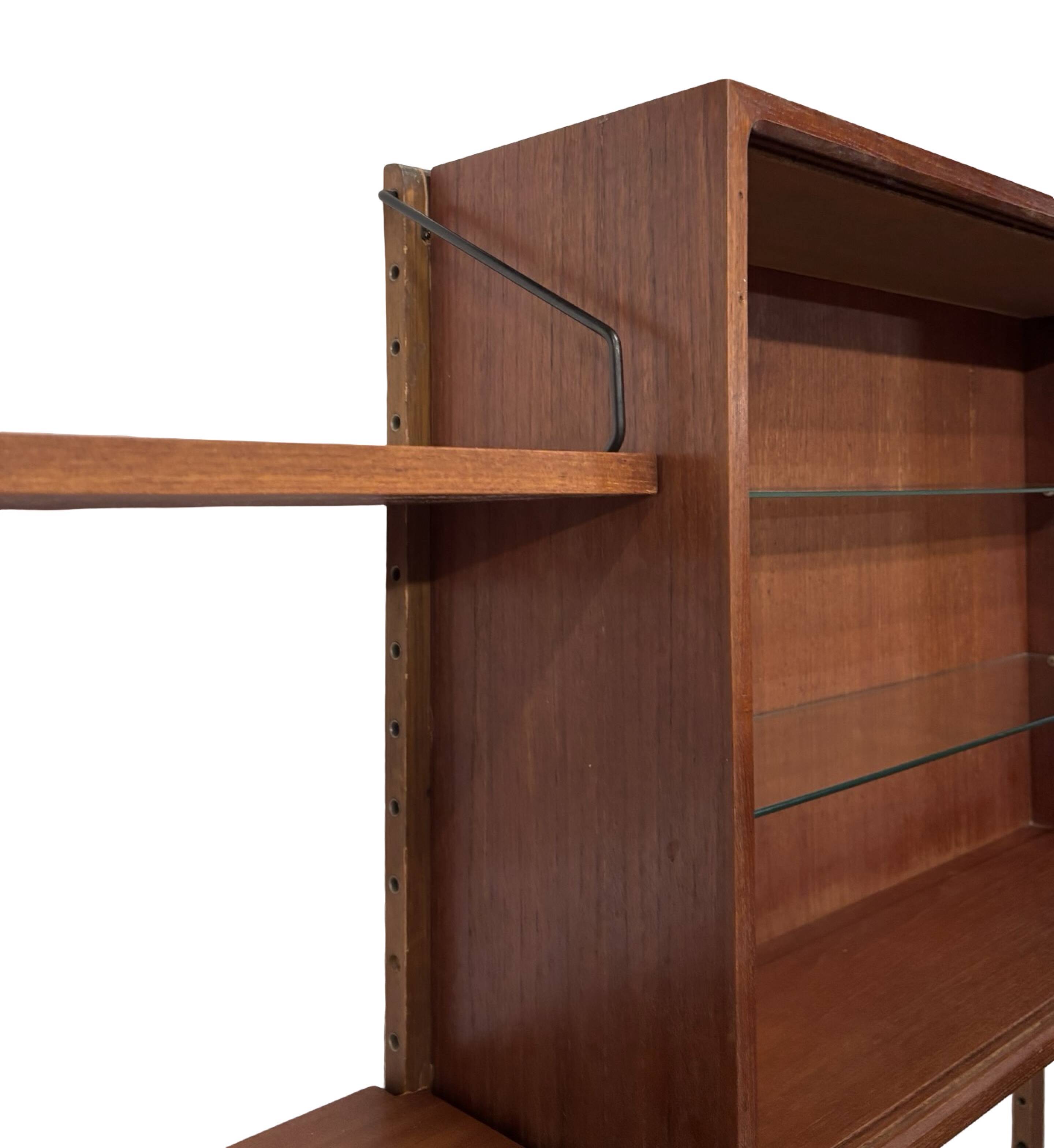 Vintage Poul Cadovius Royal System wall system wall unit