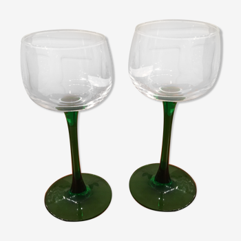 Verres à bourgogne vintage