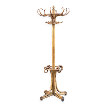 Parrot coat rack with 8 hooks, bistro style, not Thonet, around 1910.