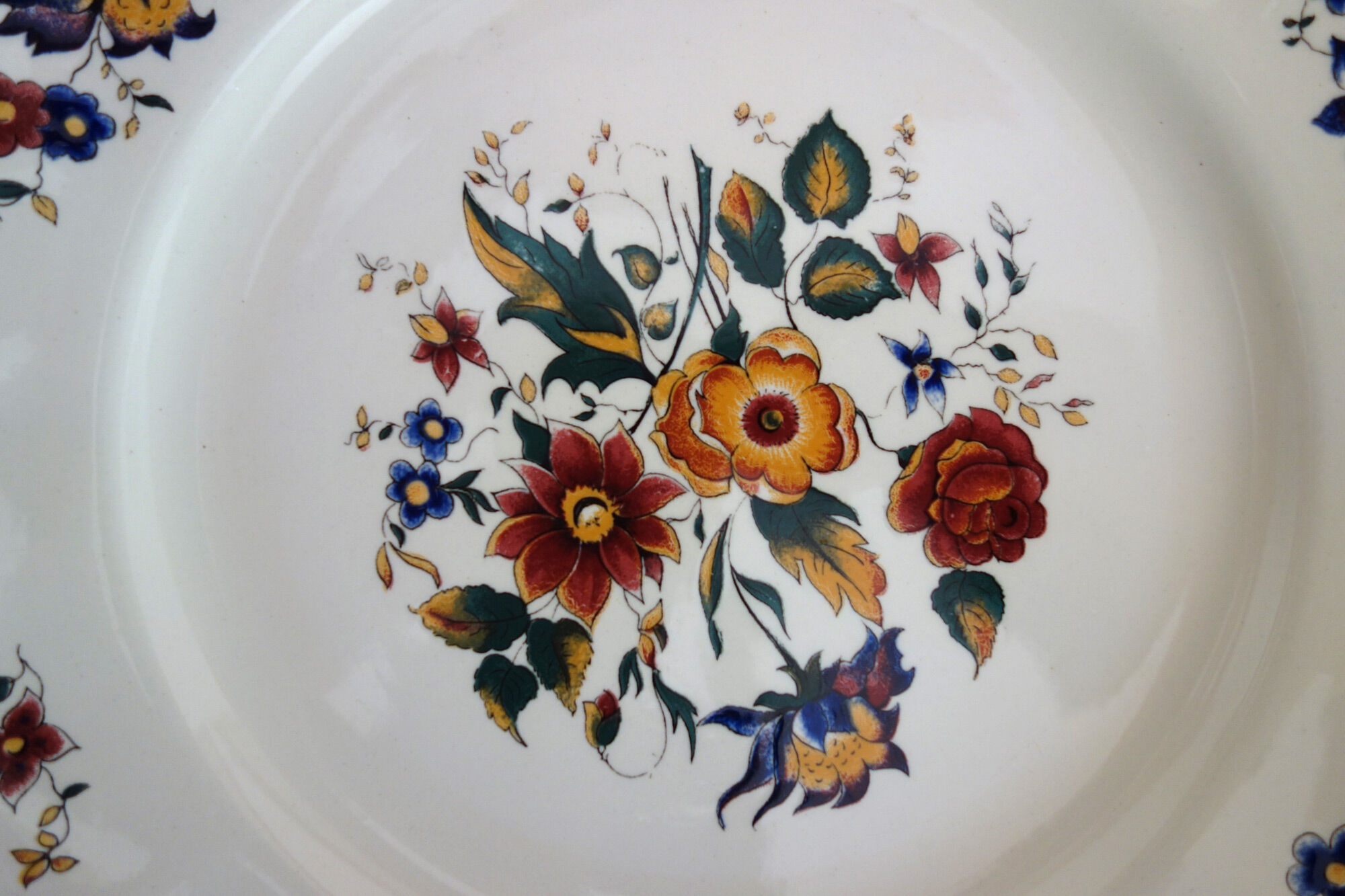 Set of 8 flat plates Sarreguemines Marly