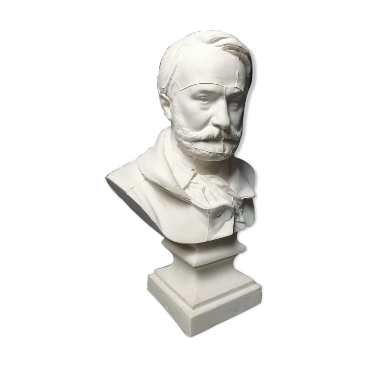 Victor Hugo| bust on piedouche