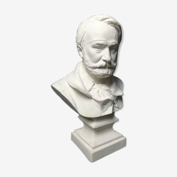 Victor Hugo | buste sur piedouche