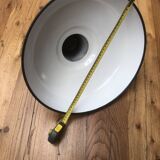 Black enameled lamp