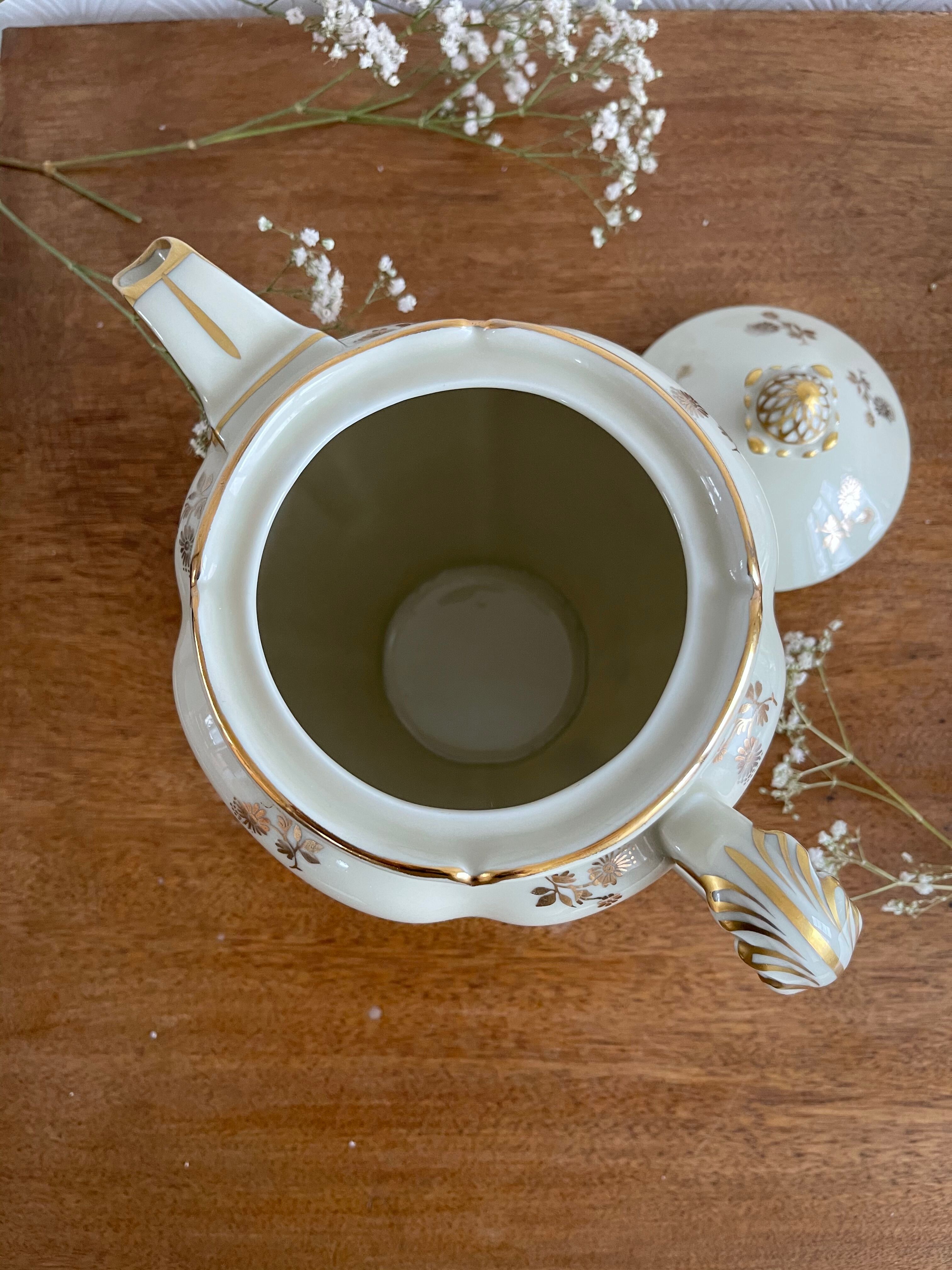 Old royal factory coffee maker