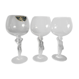 3 wine glasses