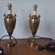 Pair of lamp feet