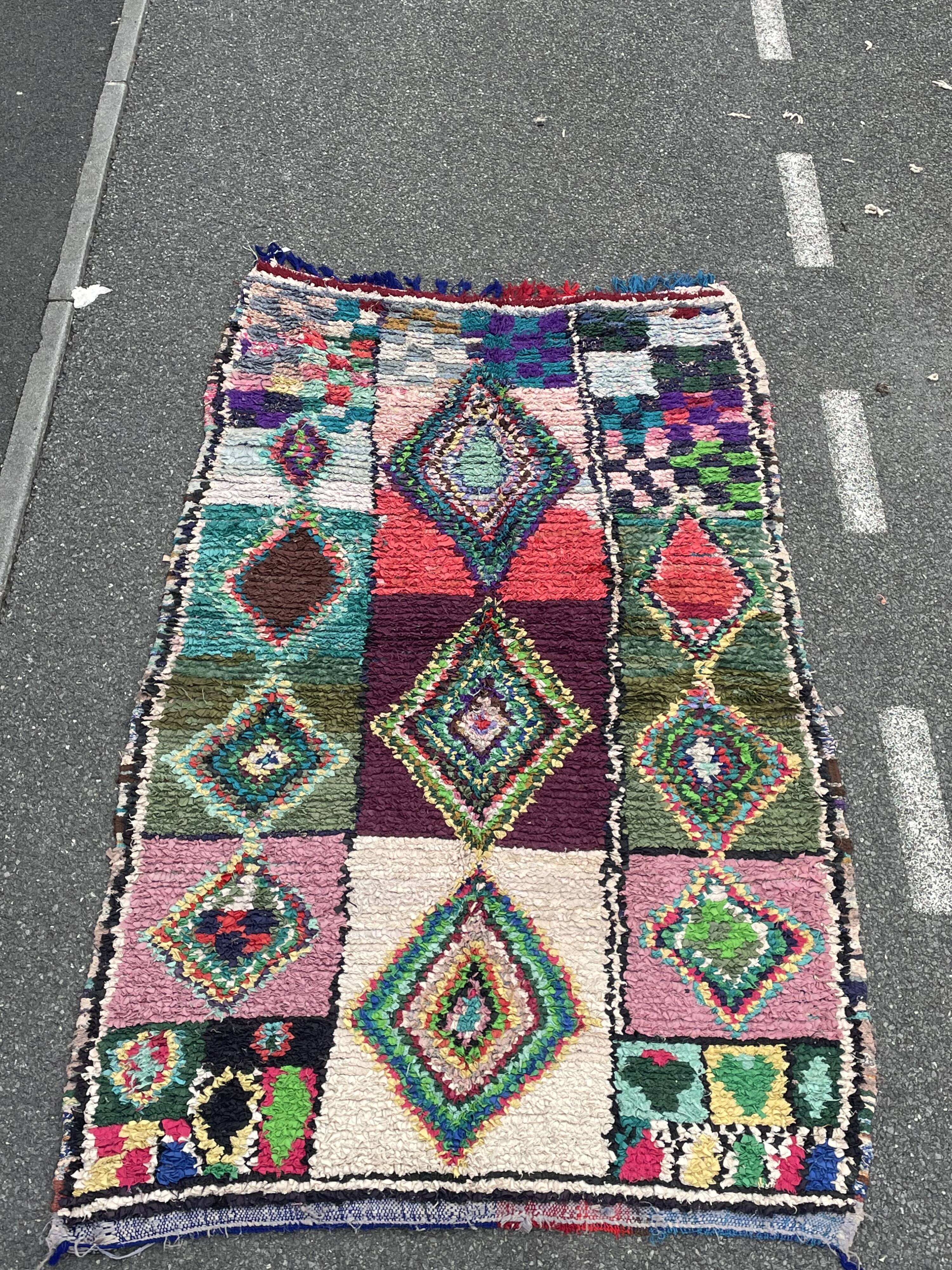 Berber carpet vintage boucherouite 140 x 245 cm