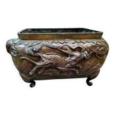 Bronze planter pot from Asia, 19th century.