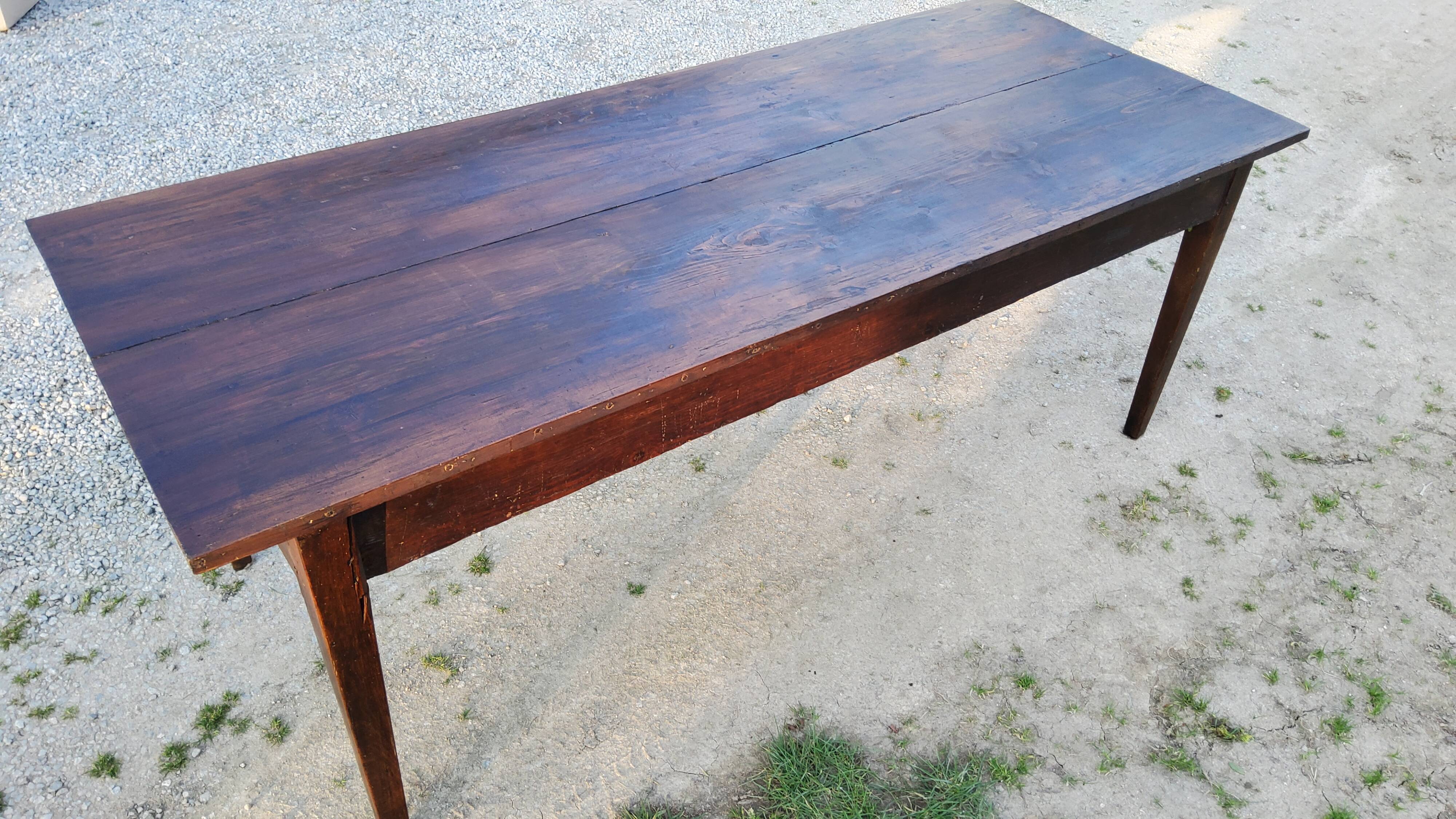 Farmhouse table XIXth century 196cm spindle feet