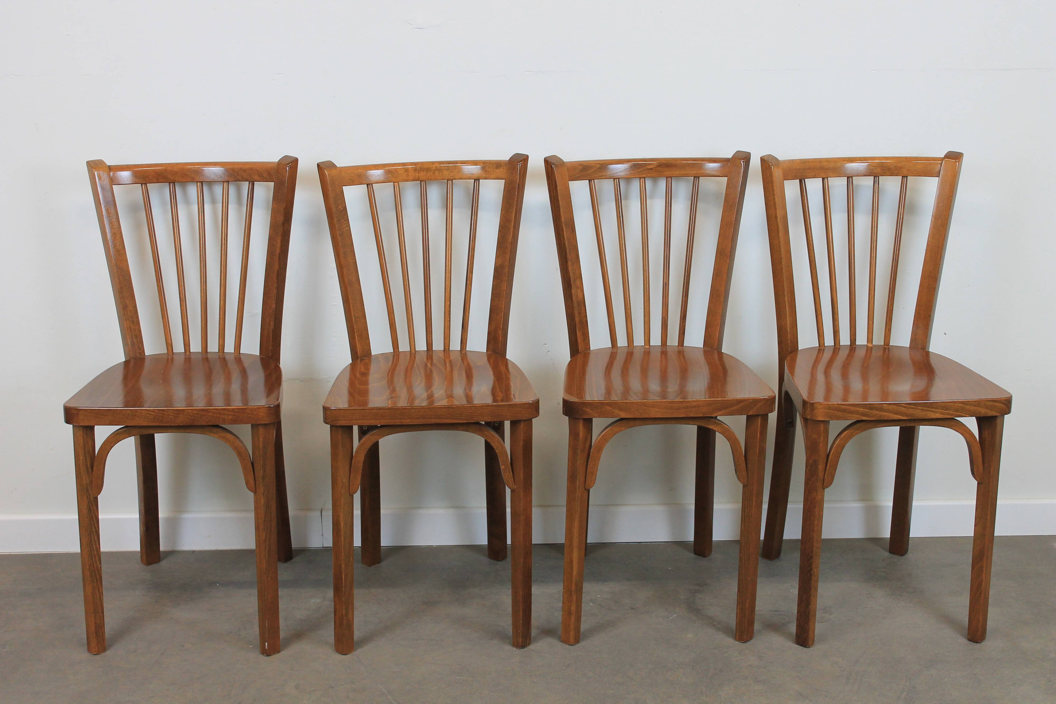 Set de 4 chaises bistrot Baumann n°56