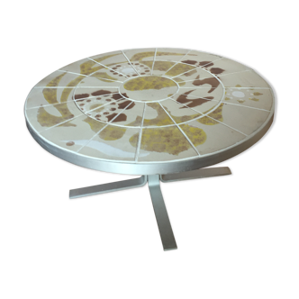Ceramic coffee table